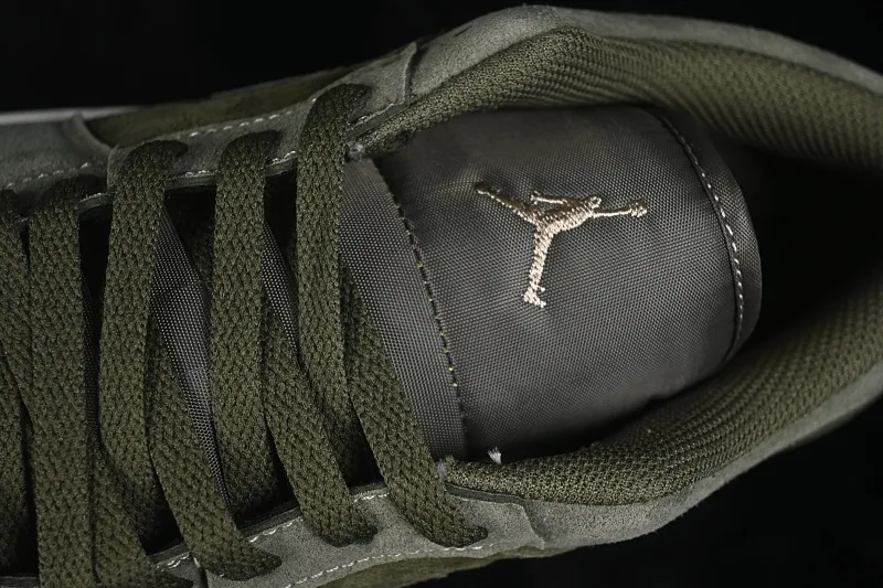 All categories Air Jordan Jordan series basketball shoes Air Jordan 1 Low Air Jordan 1 Low AJ1 Joe 1 low-top retro culture basketball shoes FQ3055-300